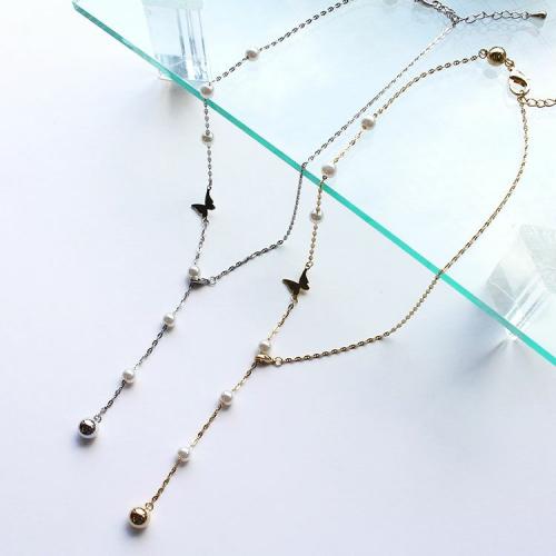 ＜アビステ＞バタフライモチーフ×パールY字ショートネックレス