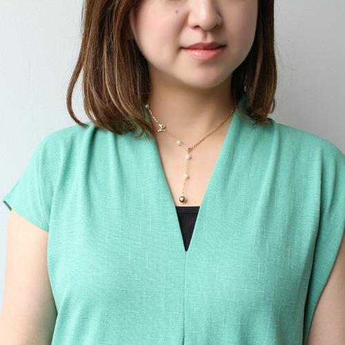 ＜アビステ＞バタフライモチーフ×パールY字ショートネックレス