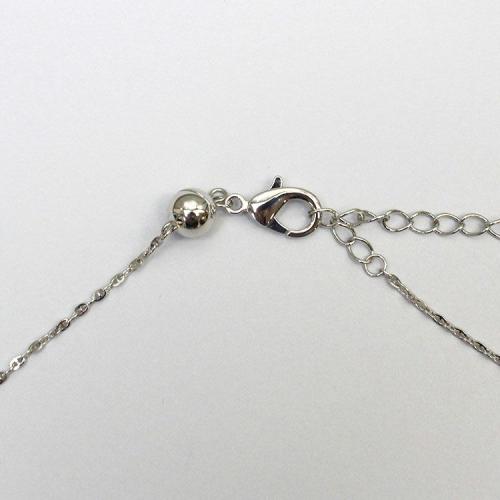 ＜アビステ＞バタフライモチーフ×パールY字ショートネックレス