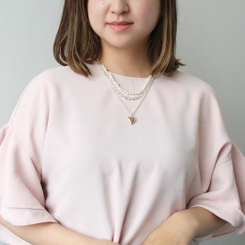 ＜アビステ＞淡水パール×チェーン×ハートペンダント3連ショートネックレス