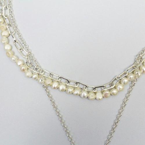 ＜アビステ＞淡水パール×チェーン×ハートペンダント3連ショートネックレス