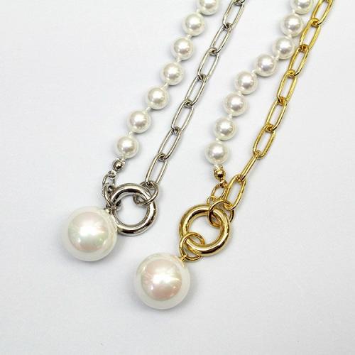 ＜アビステ＞ガラスパール×チェーンコンビショートネックレス
