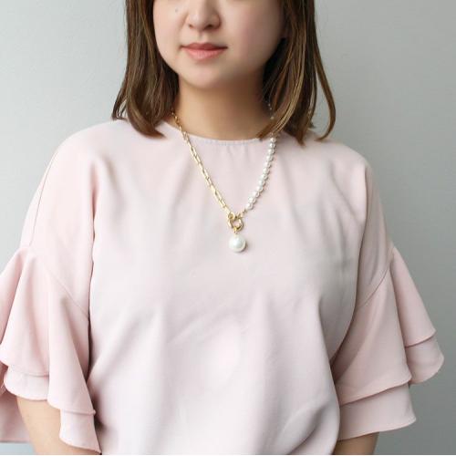 ＜アビステ＞ガラスパール×チェーンコンビショートネックレス