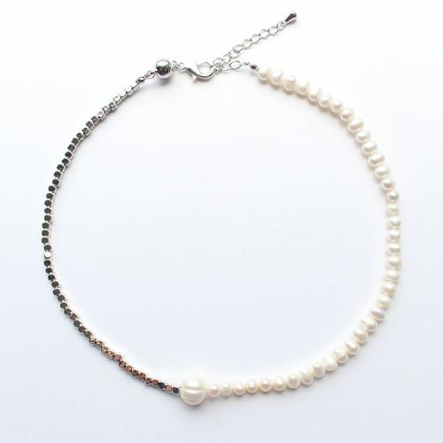 ＜アビステ＞淡水パールコンビショートネックレス