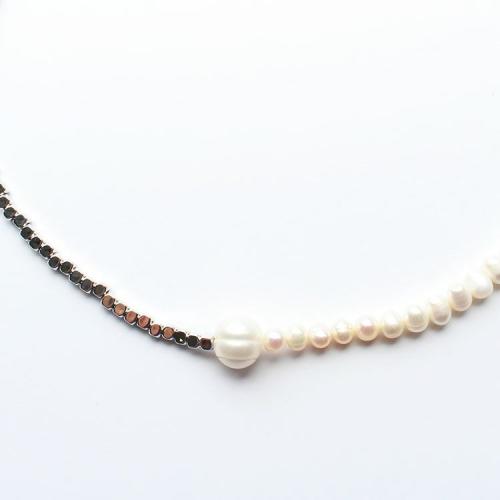 ＜アビステ＞淡水パールコンビショートネックレス