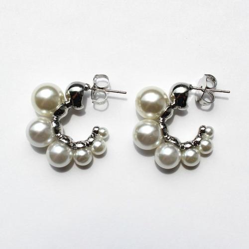 ＜アビステ＞パールハーフフープピアス