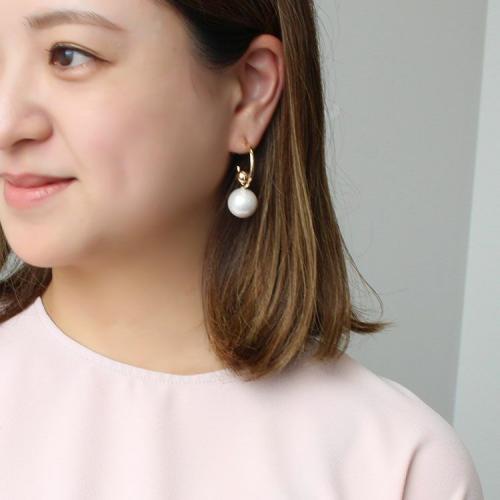 ＜アビステ＞パールフープピアス/3240071