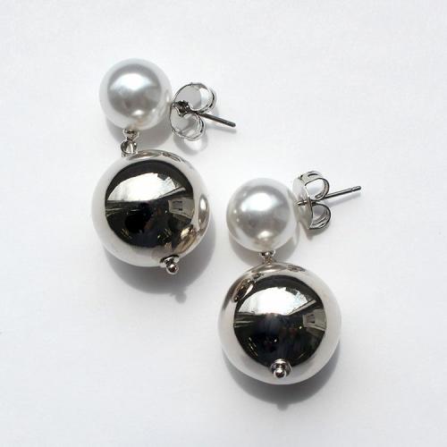 ＜アビステ＞メタル×パールダブルボールピアス/3240072