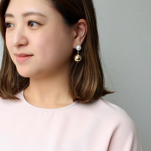 ＜アビステ＞メタル×パールダブルボールピアス/3240072