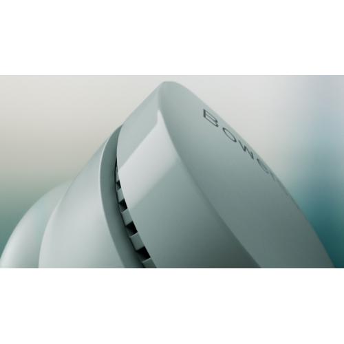 ＜Bowers & Wilkins＞インイヤー・ノイズキャンセリング完全ワイヤレスイヤフォン　Pi6