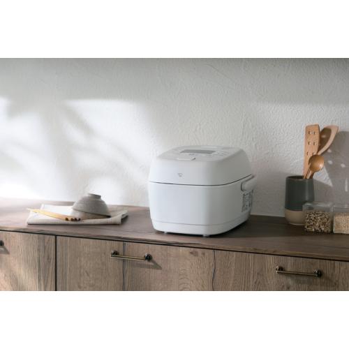 ＜象印＞圧力IH炊飯ジャー「極め炊き」NW-BA10(5.5合炊き)