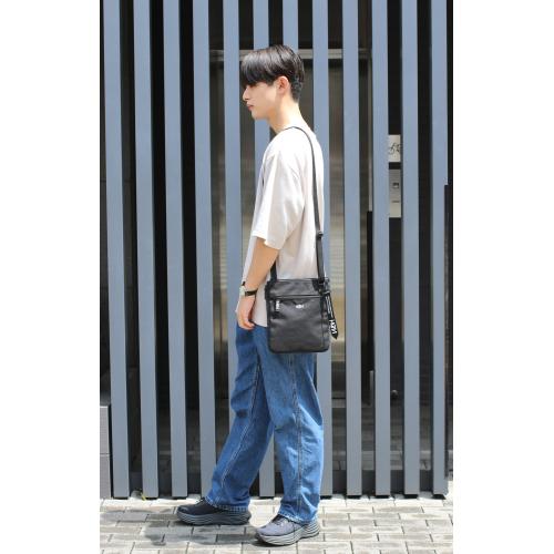 ＜HeM＞ダニー 縦型 スクエアショルダー ファスナー