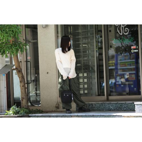 ＜HeM＞ダニー 縦型 スクエアショルダー ファスナー