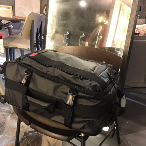 ＜HIDEO WAKAMATSU＞ベール PVC 4輪ソフトキャリー