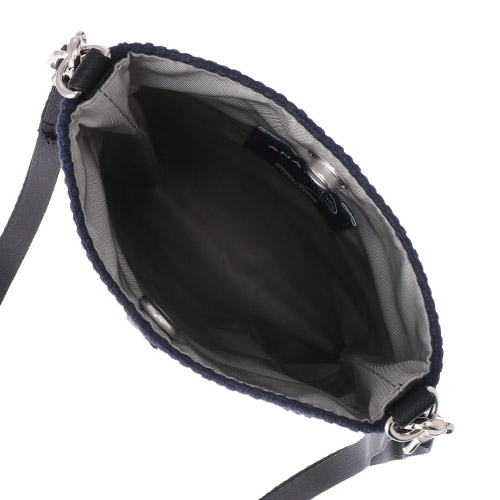 ＜ANA FINDS＞sasicco スマホショルダー