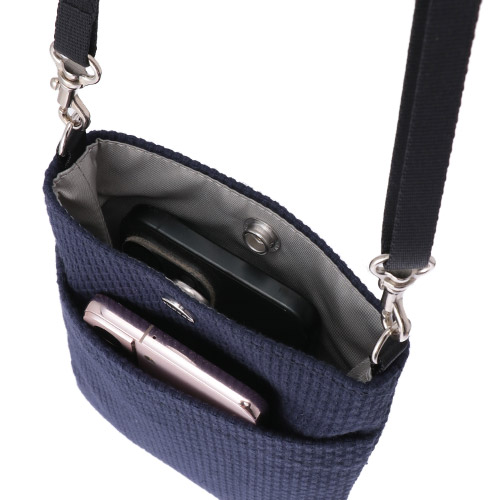 ＜ANA FINDS＞sasicco スマホショルダー