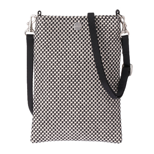 ＜ANA FINDS＞sasicco スマホショルダー