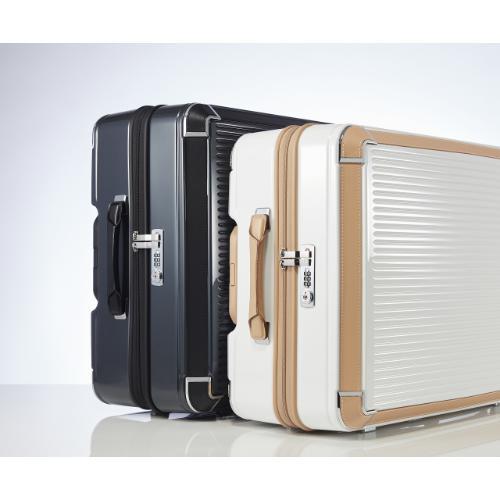 ＜プロテカ＞プレスティ　77Ｌキャスターストッパー付スーツケース　日本製　02433