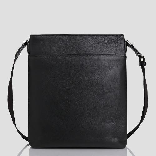 ＜オファーマン＞ザフィーラ　タテ型レザーショルダーバッグ　76548