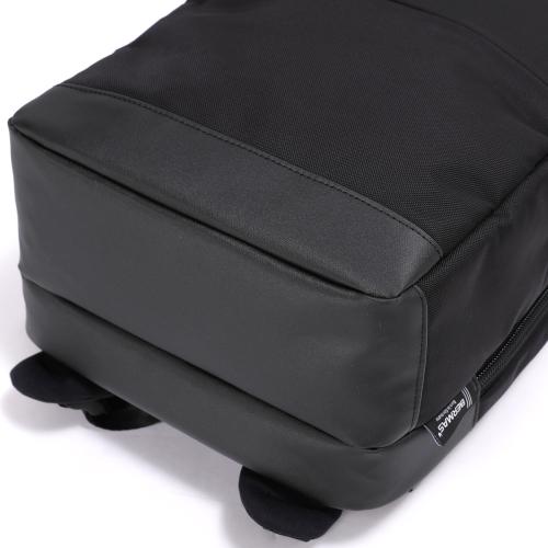 ＜BERMAS＞BAUERⅣ　2層リュックM　No.60670