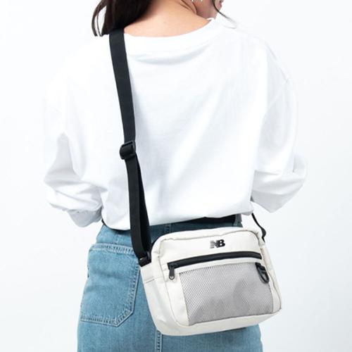 ＜newbalance＞ショルダー　LAB55687