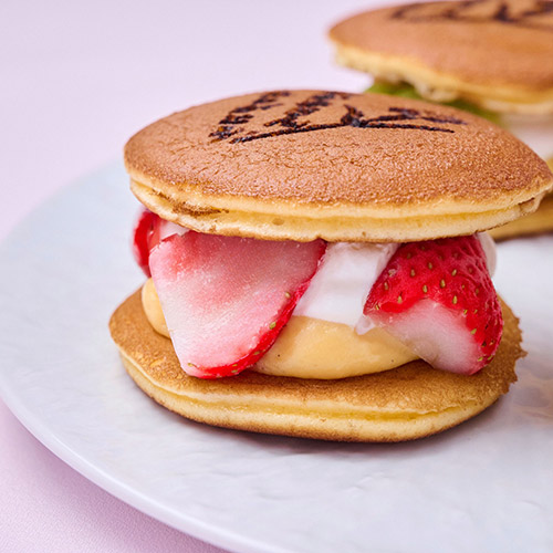 【母の日】＜永久堂＞フルーツ生どら4個 母の日掛け紙付【受注締め切り日：2026/4/30】