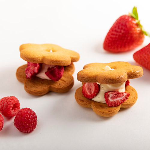 【母の日】＜ラ・クロシェット・ヒラノ＞バターサンド「フルリール」（いちご・フランボワーズ）【受注締め切り日：2026/4/30】
