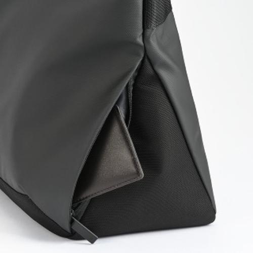 ＜ace.＞ラグレンティスビズ　A4/14.0インチPC収納可能　マグネットフラップトート　68501