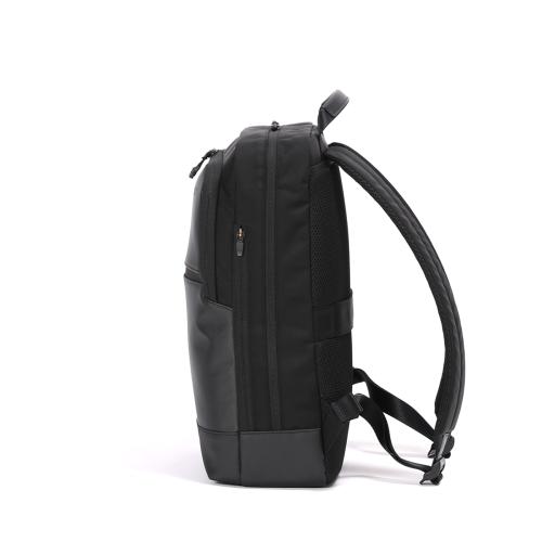 ＜BERMAS＞FreelancerFOLD　デイパックM　No.60657