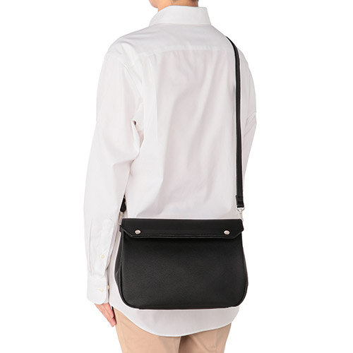 ＜SLOW＞shrink-gas mask shoulder L