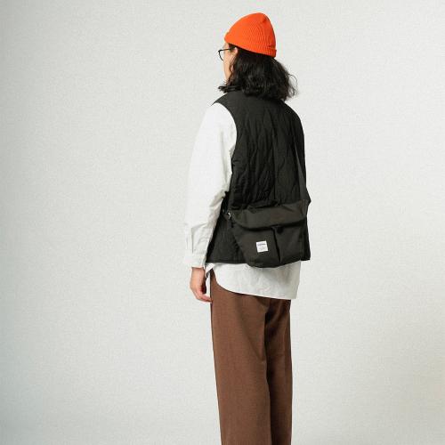 ＜hellolulu＞ハロルル　カセン　オールデイショルダーバッグ