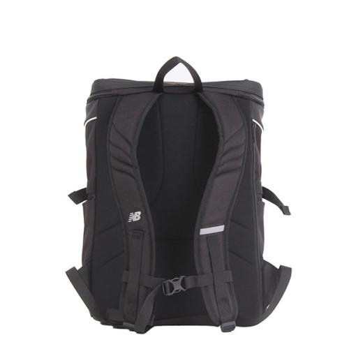 ＜newbalance＞30L BOXリュック LAB55680