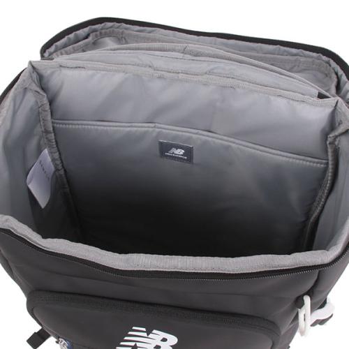 ＜newbalance＞30L BOXリュック LAB55680