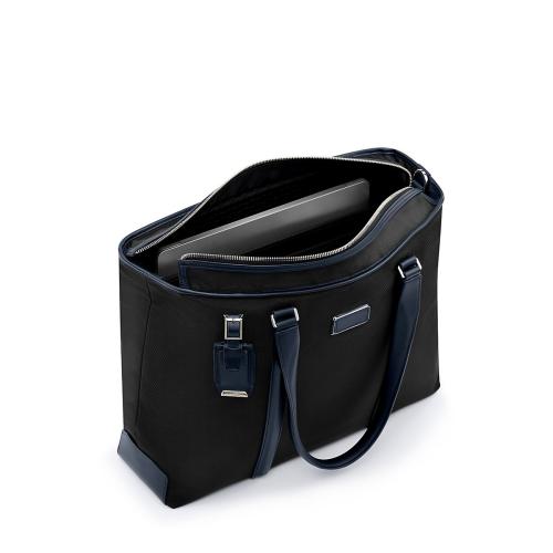 ＜TUMI＞JARVIS イースト・ウエスト・トート  ブラック/ネイビー