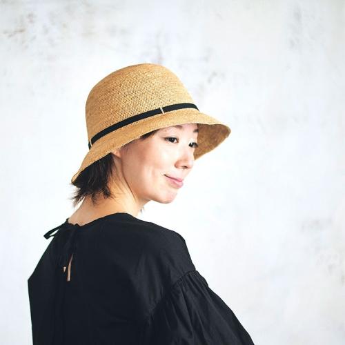 ＜田中帽子店＞ジーナ 畳めるクロッシェラフィアハット