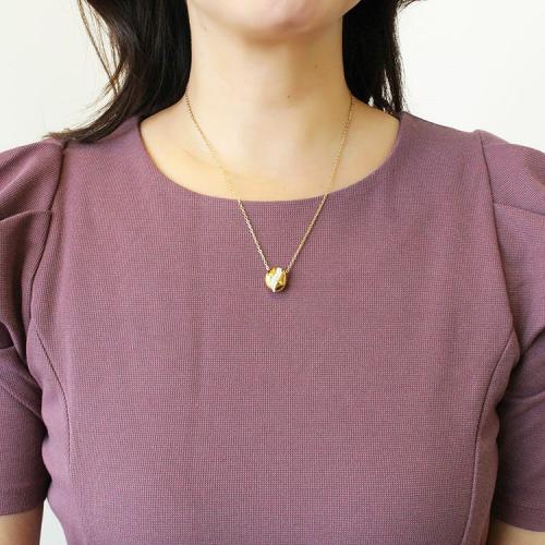 ＜アビステ＞ビーンズ型ペンダント