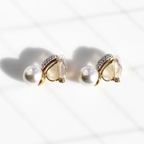 ＜アビステ＞パールイヤリング