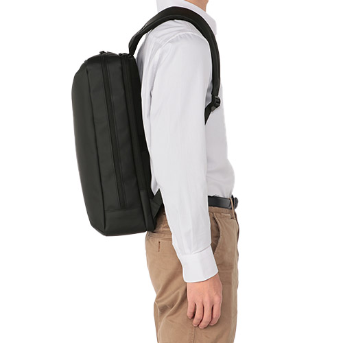 ＜ANAオリジナル＞超軽量 2層バックパック