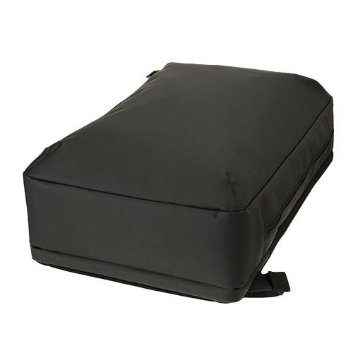 ＜ANAオリジナル＞超軽量 2層バックパック