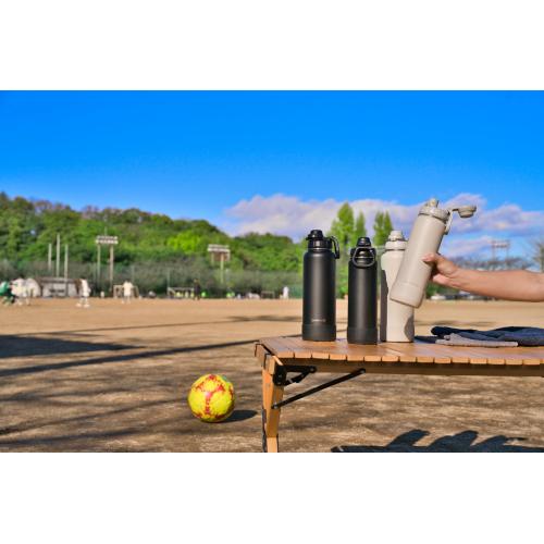 ＜KEVNHAUN＞スポーツボトル　0.77L