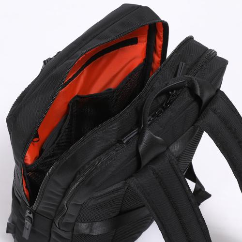 ＜BERMAS＞BAUER BS　デイパックM　No.60680