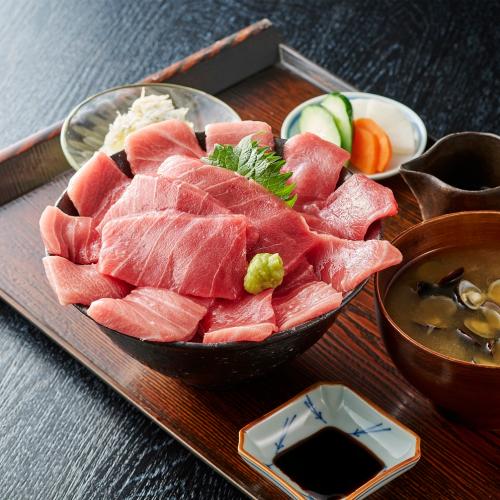 ＜天然本マグロ＞中トロ切り落とし200g×2