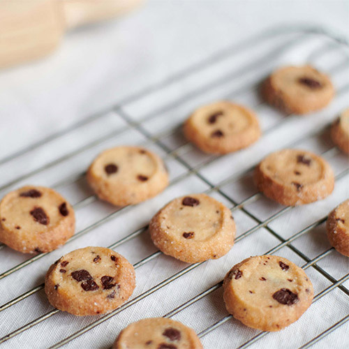 ＜洋菓子のプルミエール＞メルシーサブレとクレムアンバーのセット