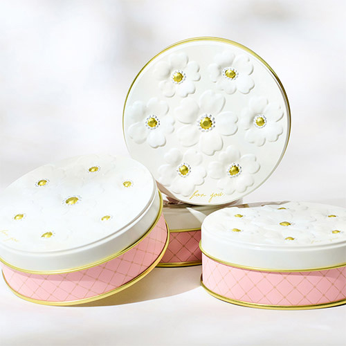 ＜洋菓子のプルミエール＞フラワースノーボールとスズランショコラのセット