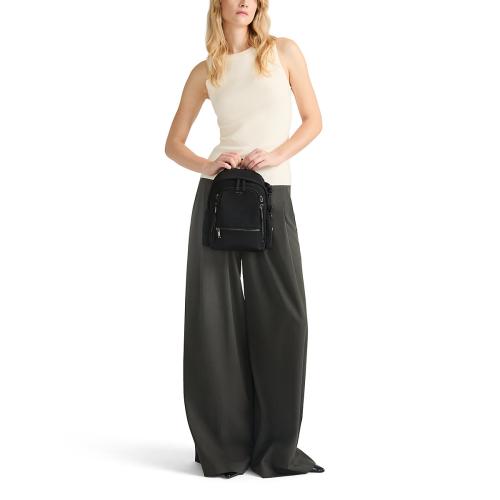 ＜TUMI＞VOYAGEUR 「セリーナ」スモール・バックパック  ブラック/ ゴールド