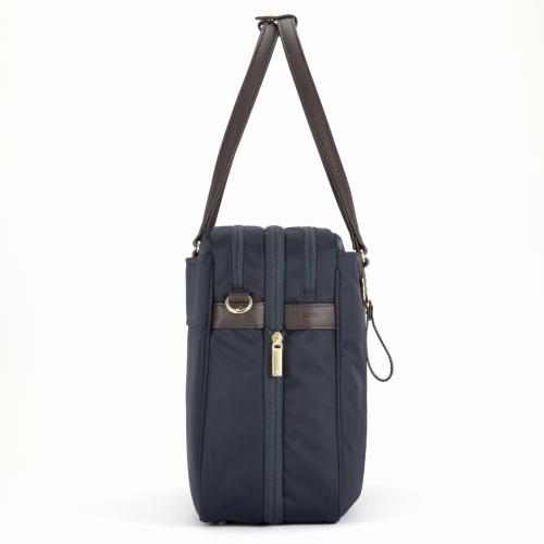 ＜ace.＞ビエナ3　B4/15.6インチPC収納可能　マチ拡張機能付レディースビジネス　68703