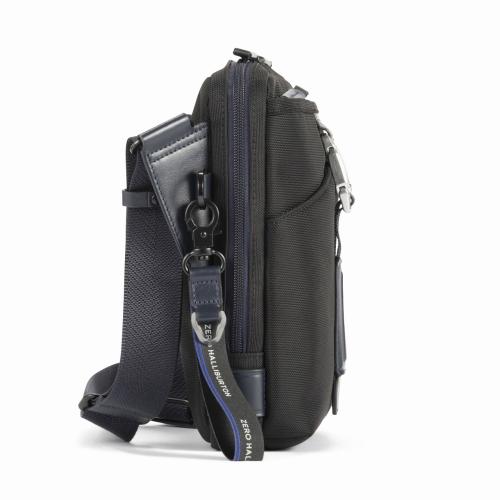 ＜ZERO HALLIBURTON＞ZLM　Small Shoulder Bag 81511