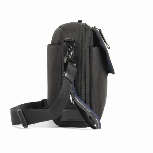 ＜ZERO HALLIBURTON＞ZLM　Horizontal Shoulder Bag　81513