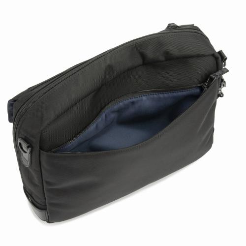 ＜ZERO HALLIBURTON＞ZLM　Horizontal Shoulder Bag　81513