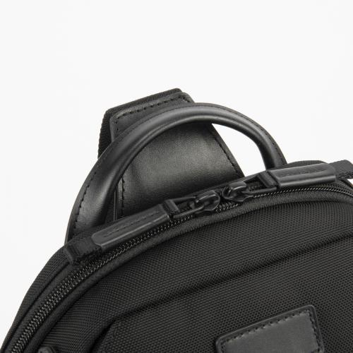 ＜ZERO HALLIBURTON＞ZLM　Crossbody Shoulder Bag 　81515